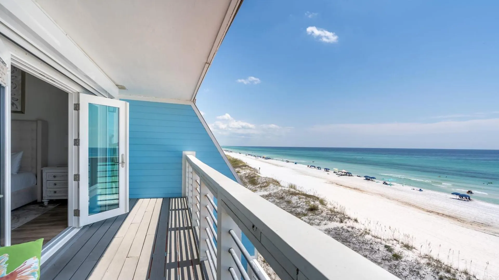 Backyard Beach By Avantstay Oceanfront Destin Paradise Holiday home